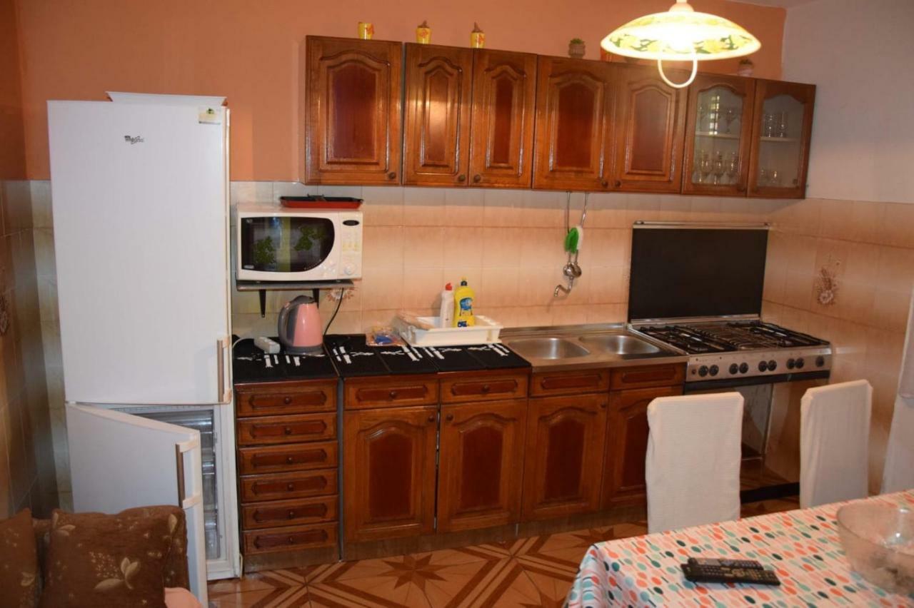 Apartman Linda Baška Voda Exterior foto